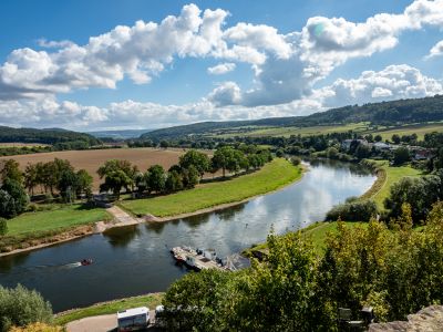 Ausblick auf die Weserlandschaft von der Burgruine Polle